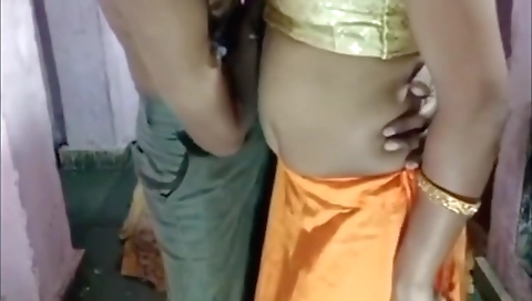 Patni Ke Sath Kia Kand, Hot Video And Cheating For Girls, Desi Aunty Really Sex For Porn Style With Hindi Audio Sex Stor