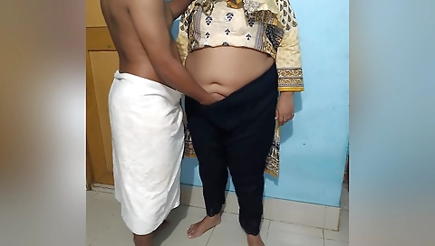 Desi Pakistani Hot Aunty Dressed To Go To Office Neighbor Boy Saw And Fucked