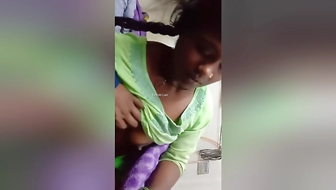 Today Exclusive-desi Bhabhi Give Blowjob