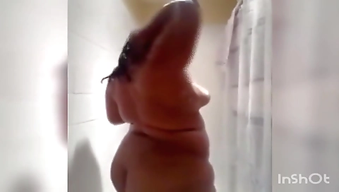 Indian Sexy Hot Milf Bhabi Show Big Boobs And Big Ass