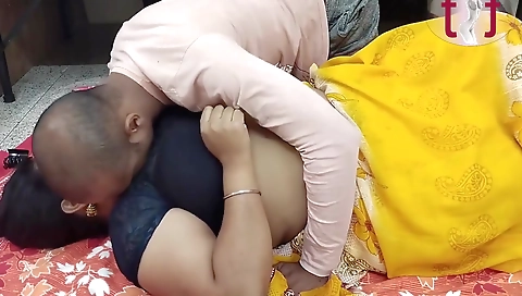 Hot And Sexy Rubi Bhabi - Awesome Atraction