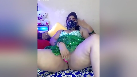 Today Exclusive- Most Demanded Sexy Bhabhi Showing Her Pussy On Cam Show