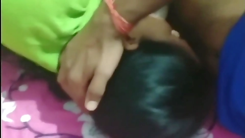 Kaki Ki Beti Jab So Rahi Thi Tab Lund Muh Me Chuswaya