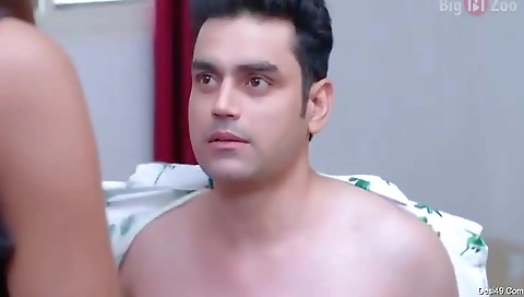 Ghar Par Akeli Hai 2
