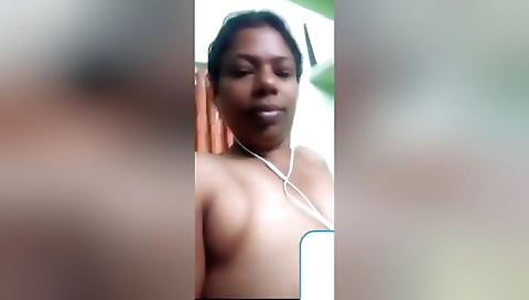 Mallu Bhabhi Shows Her Boobs And Pussy On Vc 1