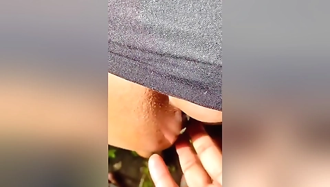 Sri Lankan Couple Outdoor Fun - පකට දනනත කලන කර වදද