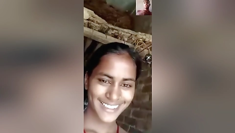 Slim Desi Girl Nude Whatsapp Call Viral Clip