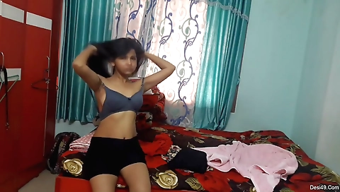 Today Exclusive- Cute Nepali Girl Shows Her Ass