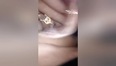 Today Exclusive- Desi Village Bhabhi Bathing And Fucking Hard 2