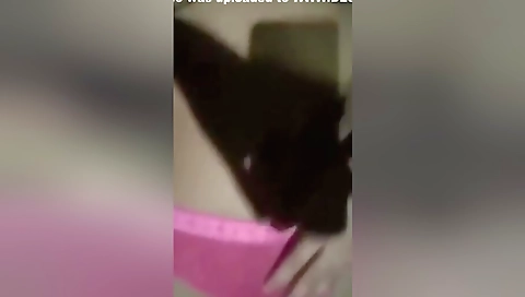 Today Exclusive-desi Girl Showing Her Boobs And Pussy