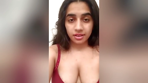 Horny Desi Girl Shows Her Pussy 2