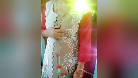 New Mami Meri Ghar Aayi Mene Usko Ptake Nude Open Video