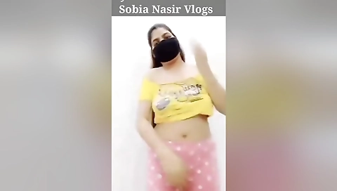 Latest By Naila Pakistani Beautifull Cam Girl - Strip Dance
