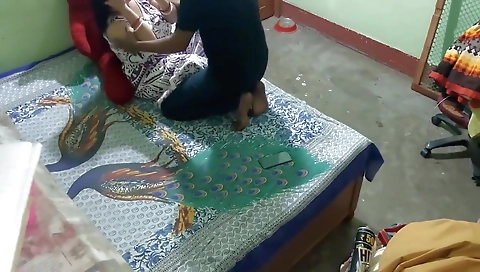 Desi Salu Bhabhi Boyfriend Fuck