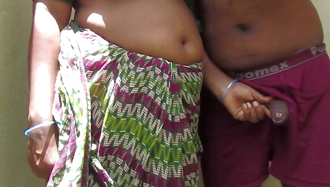 Indian Aunty Is Ready To Get Fucked By Her Lover