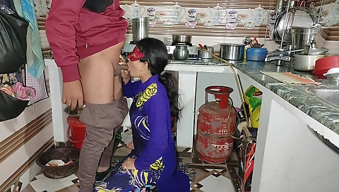 Step Sister Fucked In The Kitchen When Shes Cooking - Morning Sex
