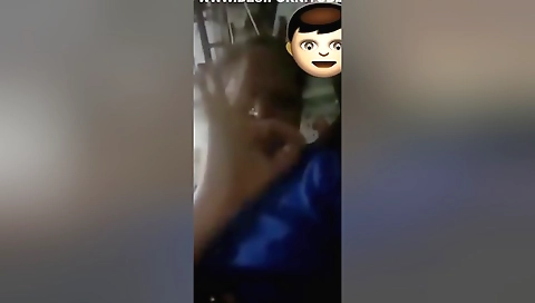 Today Exclusive- Desi Bhabhi Showing Her Boobs And Pussy 1