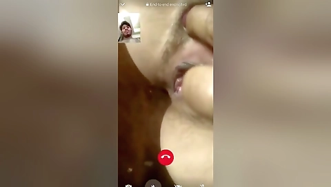 Today Exclusive- Bihari Bhabhi Showing Her Pussy To Lover On Video Call