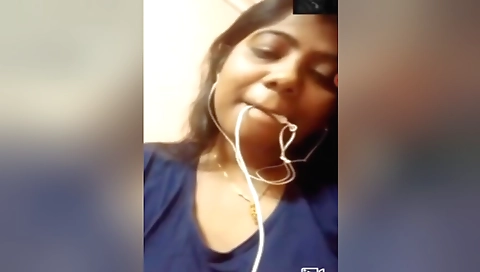 Desi Girl Shows Her Boobs And Pussy On Vc 2