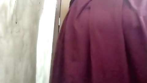 Bhen Ko Bhai Ne Nahate Hue Dekha Aur Pura Maja - Li Ya