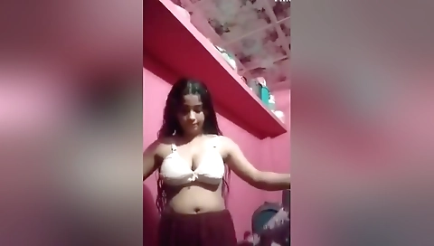 Cute Indian Girl Strip Her Cloths And Shows Nude Body 1
