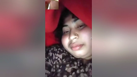 Today Exclusive -sexy Bhabhi Showing Her Pussy On Video Call