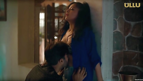 Lesbian XXX Videos (261)