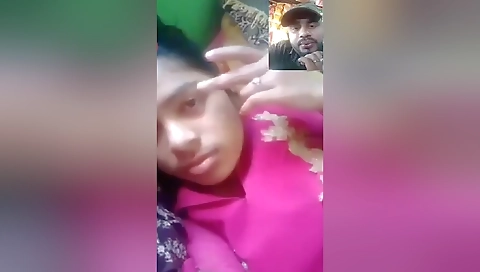 Today Exclusive- Cute Desi Girl Showing Her Boobs And Pussy