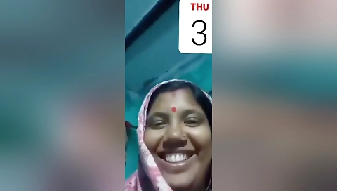 Today Exclusive- Boudi Shows Her Boobs And Pussy