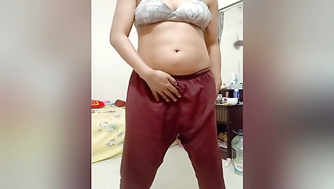 Tamil Sexy Step