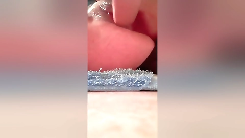 Upskirt Wet Pussy