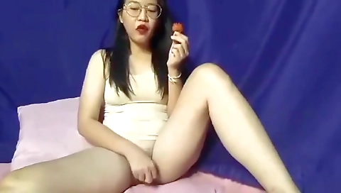 Asian Nude Show Pussy And Eat - Super Sexy And Straw Berry