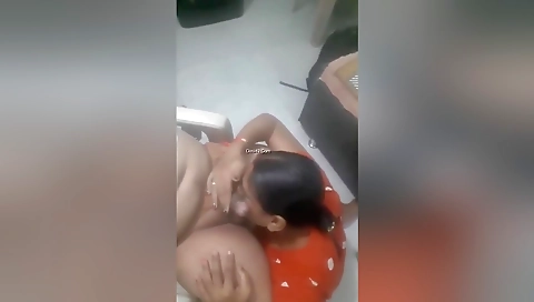 Desi Bhabhi Blowjob