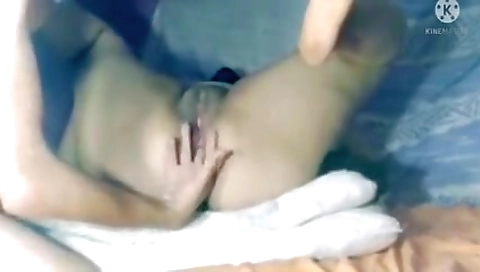 عبير القحبة تموت في الزبر شوف واستمتع نيك مصري خطير