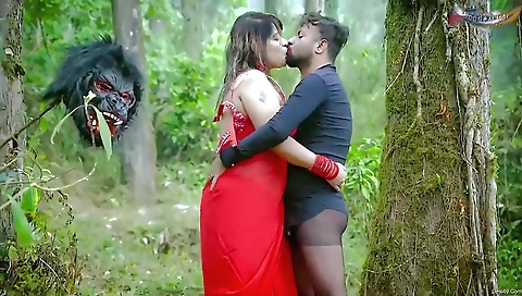 Today Exclusive- Akali Bade Dudhwali Aurat Ko Dekh Ke Chudne Aya Bhuto Ka Sardar Tharki Kapala