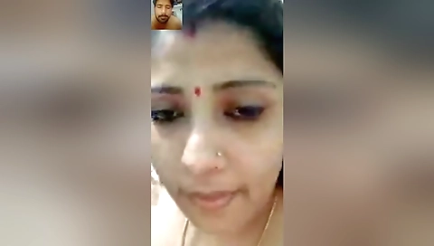 Today Exclusive-sexy Mallu Bhabhi Shows Her Boobs And Pussy