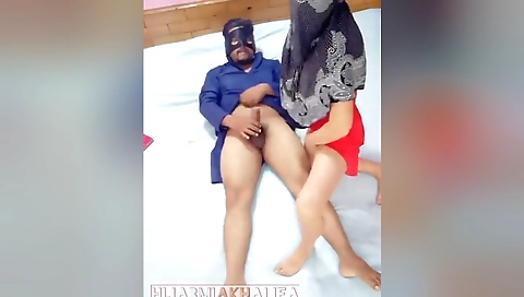 Booty Muslim Slut Smoking While Sucking And Fucking Uncut Cock