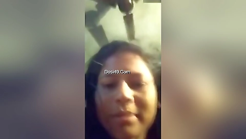 Horny Desi Village Girl Record Her Nude Pussy Video