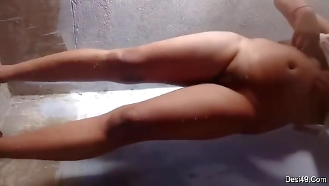 Today Exclusive- Desi Girl Showing Her Boobs And Pussy