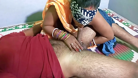 Pati Ka Mood Nhi Tha Sex Fir Bhi Wife Ne Jabardasti Land Khada Karke Chudai Karayi