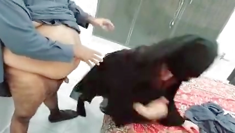 Pakistani Girl In Abaya Anal Fucked By Her Step fathers Friend With Hindi Audio