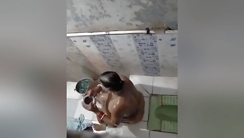 Mature Aunty Bathing Capture By