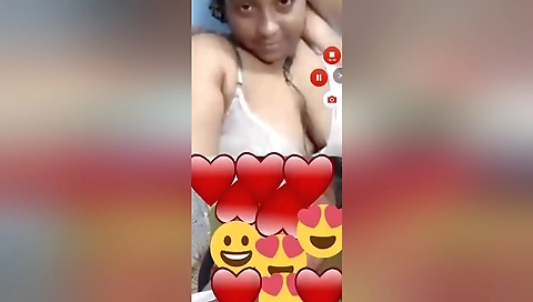 Bangla Girl Shows Her Boobs And Pussy