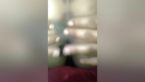 Today Exclusive- Bhabhi Showing Her Boobs And Pussy