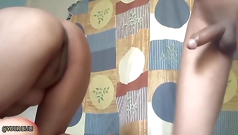 Gaon Ki Deshi Ladki Ki Chut Ki Chudaai Apne Mote Lund Se