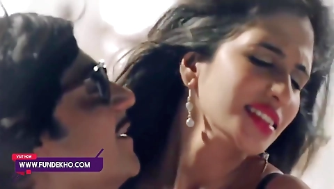 Romance With Her Husband- Hot Sexy Talking With Savita Bhabhi