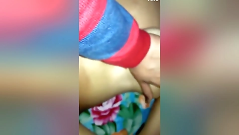 Husband Ke Dost Ne Choda Bahut Maza Aaya