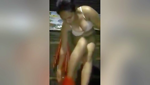 Today Exclusive- Horny Bangla Bhabhi Masturbating