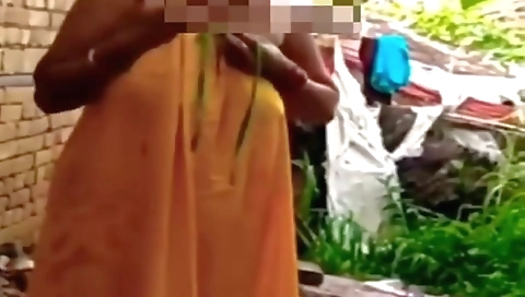 Naharahi Hai Or Ham Video Recorder Kar Raha Hu