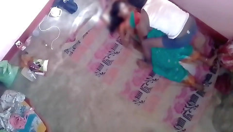 Li Ya - Chupke Se Desi Bhabhi Ko Chod Din Me Hi